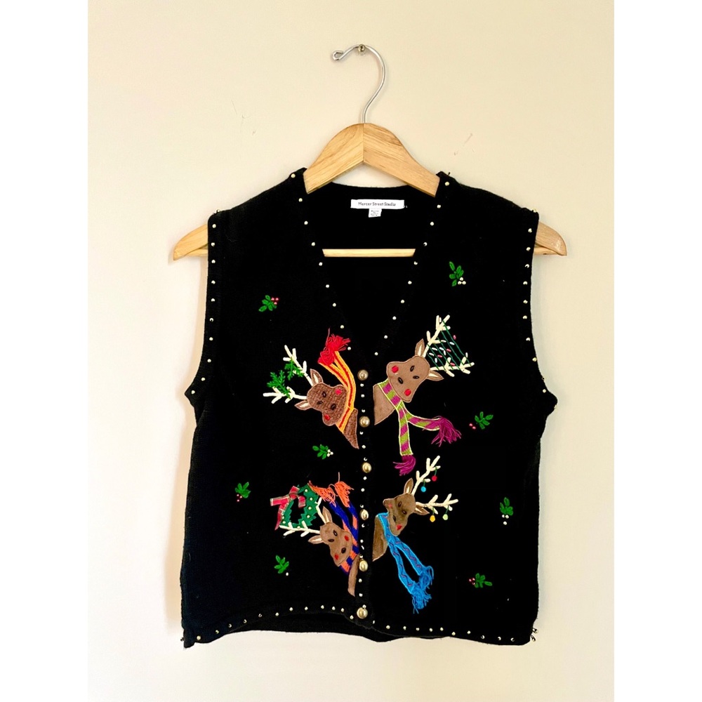 Vintage Christmas Vest— Holiday Deer Motif 🦌